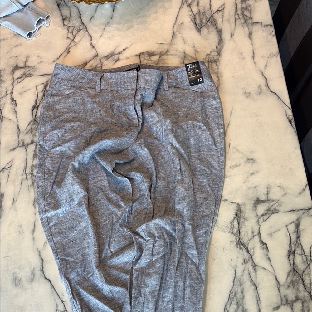 New York & Company Gray Relaxed Fit Trousers